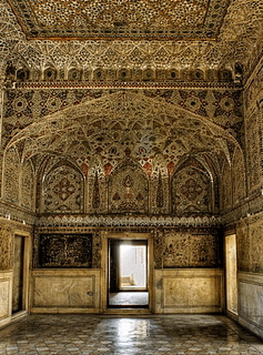 sheesh-mahal-pinterest